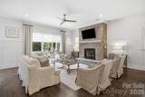 744 Amalfi Drive - Photo 9