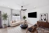 2037 Crooked Oak Lane - Photo 17