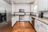 315 Woodvale Place - Photo 12