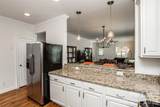 315 Woodvale Place - Photo 13