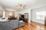 315 Woodvale Place - Photo 5