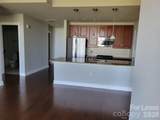 701 Royal Court - Photo 3