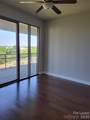 701 Royal Court - Photo 5