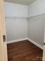 701 Royal Court - Photo 8