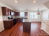 923 Taybyn Road - Photo 2