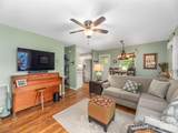323 Hawks Crest Drive - Photo 16