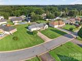 1425 Farmington Hills Drive - Photo 3