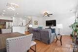 9945 Kings Parade Boulevard - Photo 11