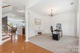 9945 Kings Parade Boulevard - Photo 18