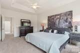 9945 Kings Parade Boulevard - Photo 22