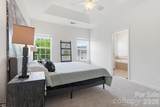 9945 Kings Parade Boulevard - Photo 24
