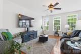 9945 Kings Parade Boulevard - Photo 8