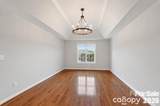 11005 Chilcomb Court - Photo 24
