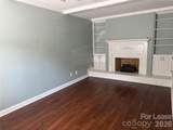 2705 Center Street - Photo 3