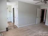 2705 Center Street - Photo 27