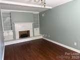 2705 Center Street - Photo 5