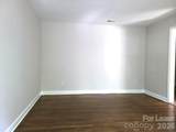 956 Hoskins Road - Photo 5