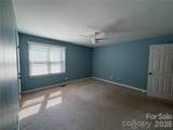 2705 Center Street - Photo 13