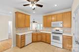 1017 Curry Way - Photo 11
