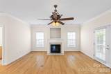 1017 Curry Way - Photo 18