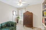 1583 Tiana Way - Photo 17
