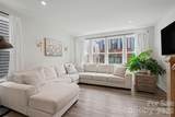 1018 Simcoe Lane - Photo 7