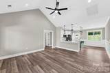 1024 Speight Road - Photo 7
