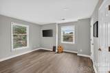 9709 Emerald Point Drive - Photo 29