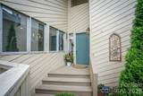 106 Deerlake Drive - Photo 2