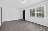 823 Flint Drive - Photo 3
