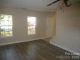 8037 Shiny Meadow Lane - Photo 19