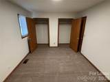 2033 Oakdale Road - Photo 7