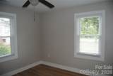 1612 Oakridge Meadows Court - Photo 11