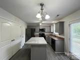 4828 Lynn Lee Circle - Photo 3