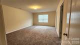 5002 Houndscroft Road - Photo 11