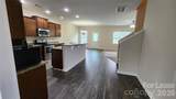 5002 Houndscroft Road - Photo 3