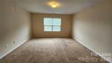 5002 Houndscroft Road - Photo 7