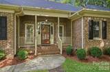 17047 Pond Road - Photo 2