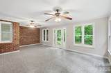 17047 Pond Road - Photo 17
