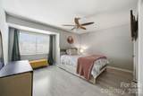 11002 Carmel Crossing Road - Photo 16