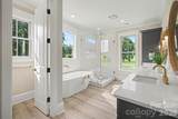 1012 Marthas Meadow Lane - Photo 15