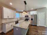 2520 Ashe Avenue - Photo 4