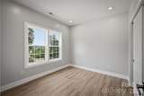 913 Overlook Drive - Photo 20