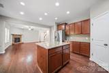 1912 Madeira Circle - Photo 14