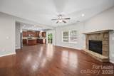 1912 Madeira Circle - Photo 9