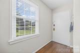 419 Wakefield Drive - Photo 3