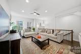 12022 Brooklyn Avenue - Photo 15