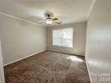 7629 Abigail Glen Drive - Photo 18