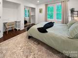 902 Creekside Drive - Photo 17