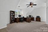 15718 Gallant Ridge Place - Photo 21